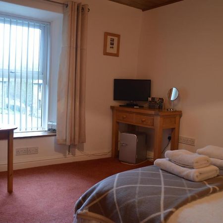 Troedyrhiw Bed & Breakfast Cardigan Exterior photo